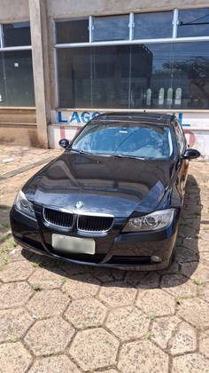 BMW 320i 2.0 16V GASOLINA 4P AUTOMÁTICO BMW 320i 2.0 16V GASOLINA 4P AUTOMÁTICO